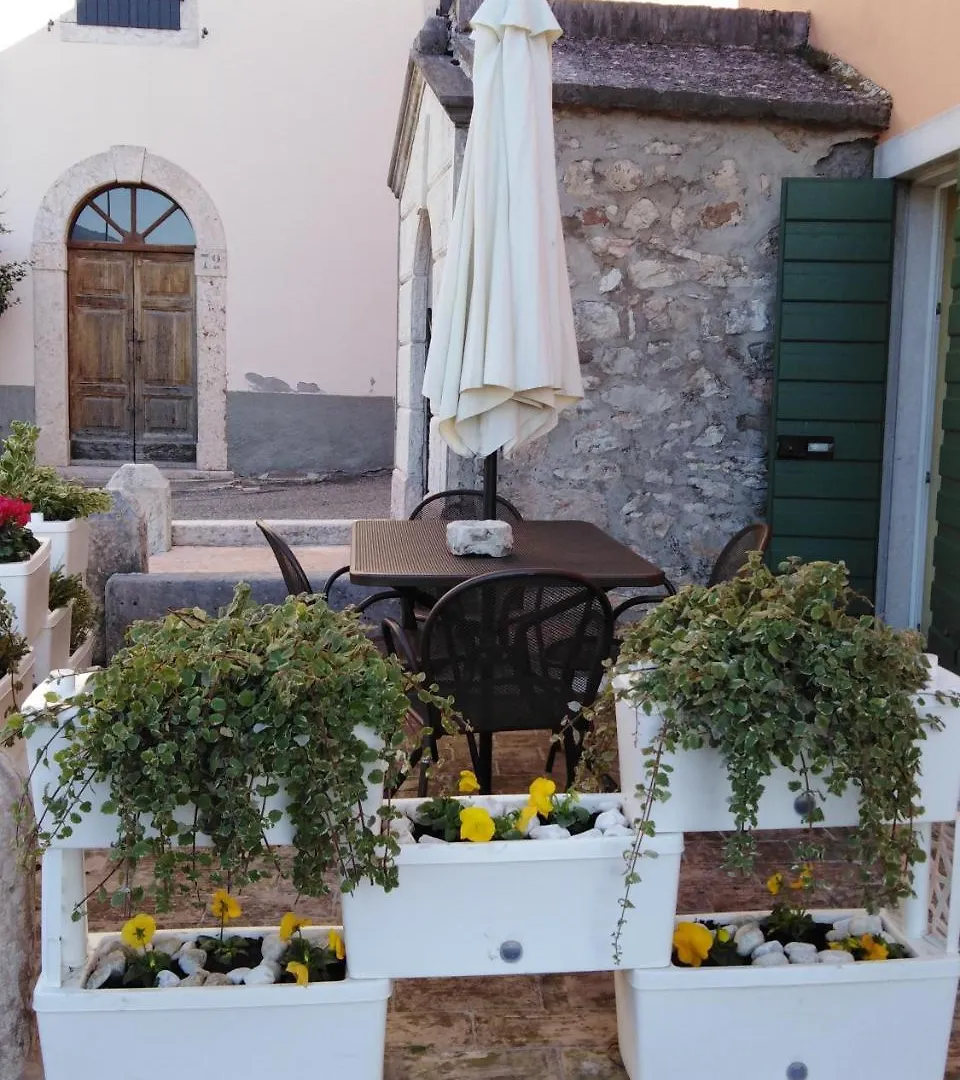 Apartament Casa Del Capitello Caprino Veronese